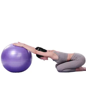 45cm bis 75cm Fitness-Balance-Ball in mehreren Größen Glatter und matter explosions geschützter PVC-Yoga-Ball