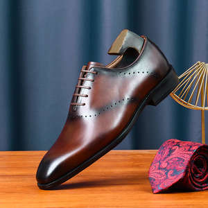Zapatos de cuero para hombre hechos a mano, de alta calidad, con logotipo personalizado, para bodas, trajes casuales, oficina, negocios, zapatos de vestir y Oxfords. - Product Image 4