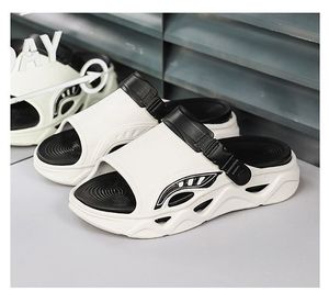 Sandalias de Playa para Hombre, Estilo Veraniego, Antideslizantes, Ideales para Conducir y Uso Casual - Product Image 4