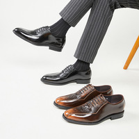Fabricant de chaussures en cuir personnalisé OEM bout carré respirant et imperméable à enfiler design