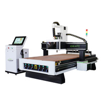 CNC machines à bois routeur automatique sculpture sur bois atc cnc machine à vendre en Italie