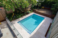 Piscine enterrée en PRV de 4,5 mètres, sur mesure, pour usage extérieur, idéale pour villas et maisons, adaptée aux enfants et respectueuse de l'environnement
