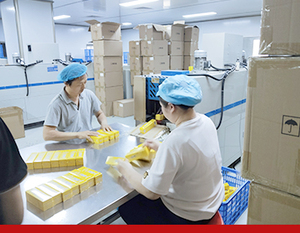 Échantillons de vente chaude 3ml 12-24 heures échantillon de <span class=keywords><strong>parfum</strong></span> de longue durée <span class=keywords><strong>parfum</strong></span> fort hommes et femmes pour le procès - Product Image 6