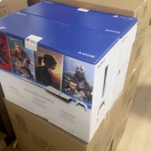 Console PS5 Pro numérique Premium d'occasion 2024 - Expérience de jeu haute performance avec version originale CD-ROM - Product Image 2