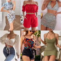 Lote de Ropa de Verano al por Mayor: Blusas, Trajes de Baño, Bikinis y Vestidos Surtidos para Mujer - Fardos de Ropa a Granel