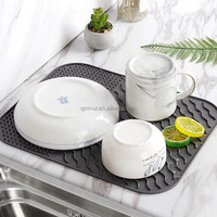 Sous-verre carré en silicone résistant à la chaleur, tapis de drainage pour tasses, bar, table, assiettes, et sous-plats pour casseroles et bols