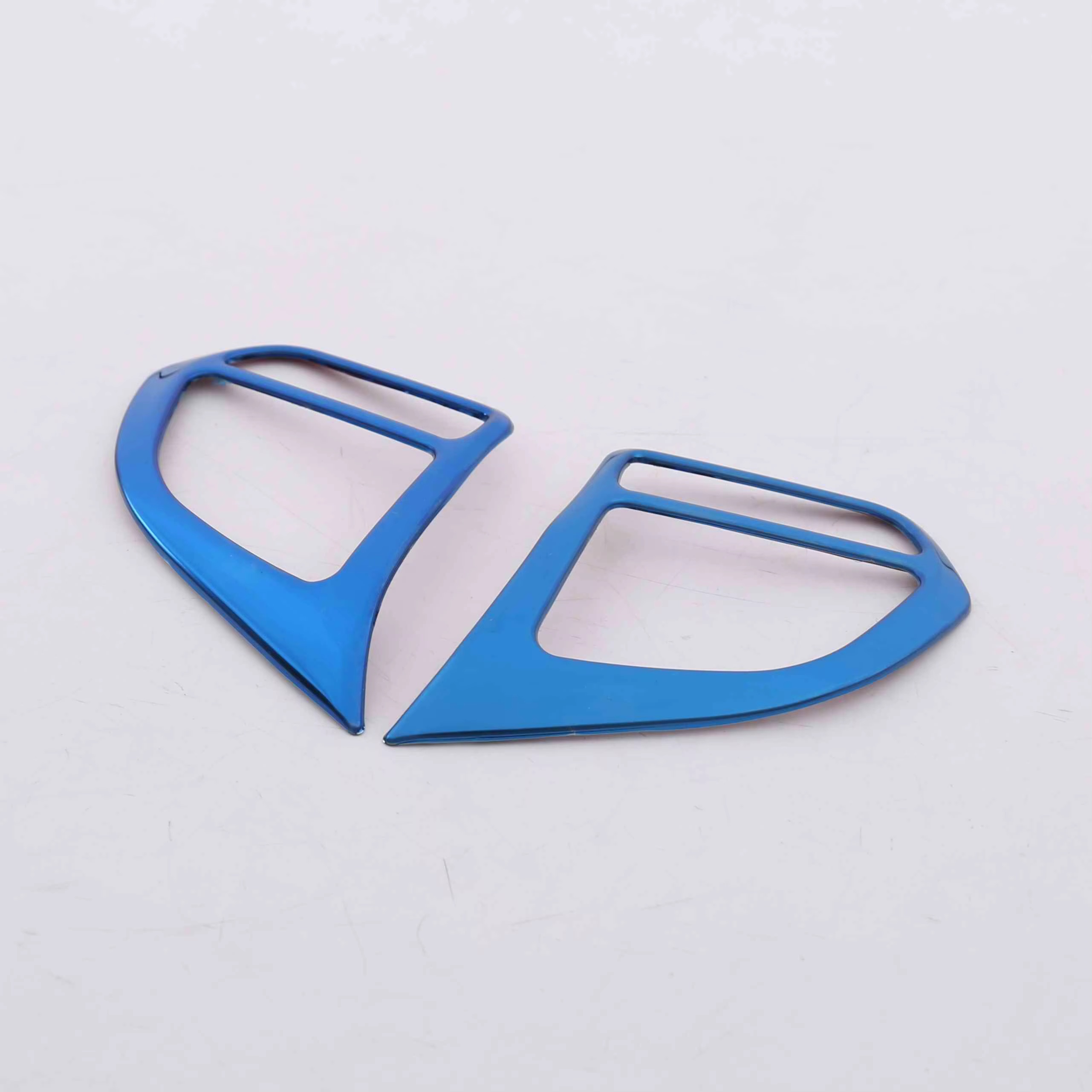 อัญมณีสีฟ้า 1