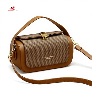 Sac bandoulière polyvalent et tendance, nouvelle texture, sac à main de luxe léger pour femme, sac boîte GZ RTS, commande en gros mixte - Product Image 2