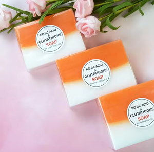 สบู่โคจิกแอซิดแท้ 100% ผลิตด้วยมือ ช่วยให้ผิวขาวใส ลดสิว ผสมกลูต้าไธโอน สำหรับผิวหน้าและผิวกาย ขายส่ง - Product Image 4