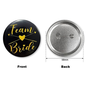 Nuovo Distintivo Rotondo Personalizzato in Metallo con Logo Stampato in Bianco e Nero per Sposa, Accessori per Foto con Spilla di Sicurezza - Product Image 5