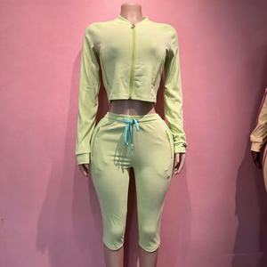 2026 Fall <strong>Women</strong> <strong>Velvet</strong> Casual <strong>Tracksuit</strong>, Striped Long Sleeve Zipper Crop Top &amp; Capri Pants 2 Piece Outfit Set - Product Image 5