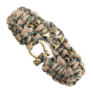 Bracelet tressé en paracorde, motif camouflage rouge, avec breloque tête de mort, bijou de survie en plein air, style militaire durable - Product Image 5