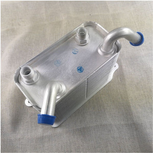 Enfriador de Aceite 7H0317019B para Volkswagen T5 Transporter 03-09, Tamaño del Núcleo 10x8x6, Repuesto para Reparación - Product Image 4