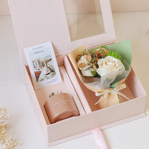 Confezione regalo con chiusura magnetica in carta nera di lusso fatta a mano di lusso in fabbrica - Product Image 5