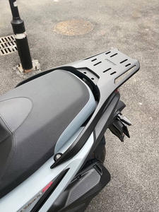 Portapacchi e Supporti per Bauletto per Moto <span class=keywords><strong>Sym</strong></span> Cruisym 300 <span class=keywords><strong>Joymax</strong></span> 300 in Lega di Alluminio - Product Image 5