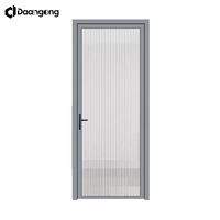 Porte de salle de bain minimaliste à cadre étroit en aluminium, insert en verre dépoli, finition noire mate, porte intérieure étanche avec poignée