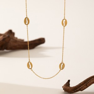 Collar de Perlas y Conchas para Mujer, Chapado en Oro de 18K, Estilo Oceánico con Estrella de Mar, Acero Inoxidable, Elegante y Moderno, Regalo para Fiestas - Product Image 4
