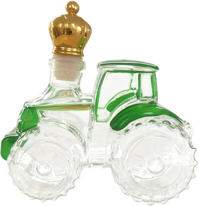 Décanteur à whisky en verre en forme de tracteur, nouveauté en gros de Chine, <span class=keywords><strong>carafe</strong></span> à <span class=keywords><strong>liqueur</strong></span> créative avec couvercle en forme de couronne pour bar et cadeau personnalisable - Product Image 2