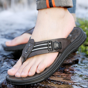 Sandalias de Playa para Hombre, con Punta Abierta, Suela de Goma Antideslizante, Parte Superior Sintética, Entresuela de EVA, Zapatos de Agua para Exteriores - Product Image 1