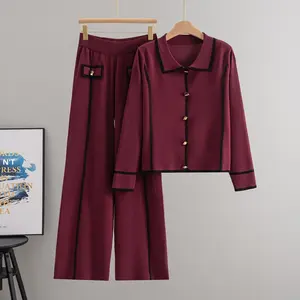 Conjunto de Dos Piezas de Alta Gama para Mujer, Estilo Europeo y Americano, Elegante Cárdigan de Punto con Solapa, Moderno y Sólido para Otoño e Invierno - Product Image 4