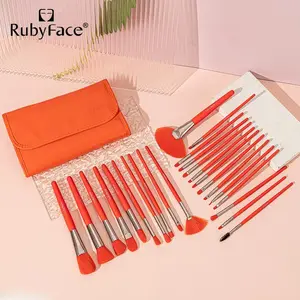 최신 제품 RubyFace 24Pcs 나일론 양모 플라스틱 손잡이 전문 화장품 메이크업 브러쉬 세트 가방