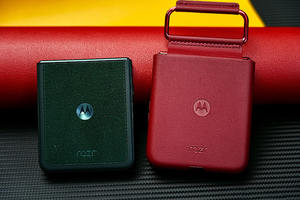 Smartphone Original <span class=keywords><strong>Razr</strong></span> 60 Ultra Flip 5G de 2025 con Snapdragon 8 Elite y Pantalla AMOLED de <span class=keywords><strong>7</strong></span>" a 165Hz - Product Image 6