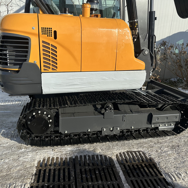 2020 Doosan DX60-9C Crawler Excavator 6 Ton Operating Weight 100% Ready Japan Second-Hand Equipment Gear Bearing Motor Included
