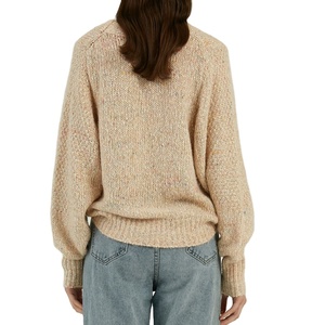 Suéter de punto personalizado OEM/ODM para <span class=keywords><strong>mujer</strong></span>, <span class=keywords><strong>jersey</strong></span> de gran tamaño con cuello de pico, Tops de punto con <span class=keywords><strong>hilo</strong></span> de Color, Invierno 2021 - Product Image 4