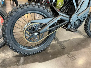 Motocicleta Eléctrica Todoterreno de Alto Rendimiento E Ride Pro SR, Motor de 25kW de Potencia Máxima, Estilo de Carreras de 70MPH, Motocicleta Enduro - Product Image 6