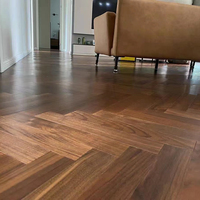 Penjualan pabrik disesuaikan bahan ek Eropa untuk lantai kayu Herringbone lantai parket tulang ikan