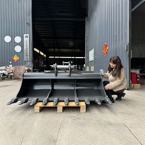 ملحقات حفارة 1-50 طن دلو خندق خندق مع ميزة تنظيف الأسنان لدلاء الطين - Product Image 1