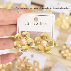 Boucles d'oreilles géométriques en forme de fleur de vent pour femmes, avec placage or PVD, acier inoxydable 304, adaptées aux mariages et à un usage quotidien - Product Image 6