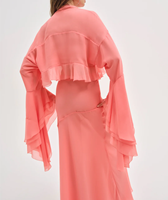 Ensemble élégant en mousseline de soie avec haut à col nœud papillon et manches cloche superposées et jupe longue sirène – Tenue formelle deux pièces pour femme
