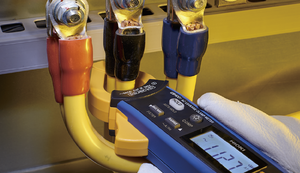 HIOKI CM4001 Détecteur de courant de fuite CA : Fixez facilement le fil et réduisez le temps de vérification des fuites - Product Image 4