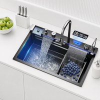 Évier de cuisine en acier inoxydable fait main avec cascade numérique