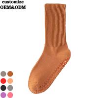 Chaussettes de yoga et de Pilates antidérapantes personnalisées pour femmes, respirantes, longueur mi-mollet, avec logo, compression CLASSE 4, en Spandex/Poly/Coton, séchage rapide