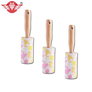 حار بيع 10 سنتيمتر مقبض خشبي الشعر الحيوانات الأليفة عجلة صغيرة لإزالة الوبر s خشبية عجلة صغيرة لإزالة الوبر مع ورق لاصق ونظيفة غطاء - Product Image 1