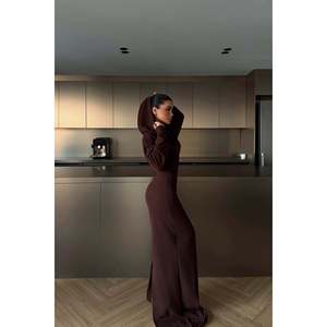 Robe longue à capuche moulante décontractée d'été en Spandex, imprimé Magma Café Amer - Product Image 1