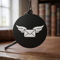 Porte-clés Souvenir Personnalisé en Métal Noir Mat en Alliage de Zinc avec Logo Enveloppe Volante 3D Incrusté et Émail pour Usage Quotidien et Cadeaux