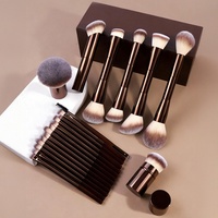 Ensemble de 20 pinceaux de maquillage professionnels en nylon avec pinceau plat et pinceau correcteur, y compris une éponge et un coffret de rangement en carton