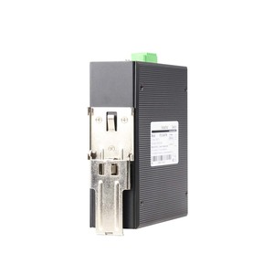 Switch Ethernet industriel géré 6 ports, 4 ports 10/100 + 2 ports RJ45 10/100/1000, 2 ports SFP 100/1000 pour CCTV - Product Image 1