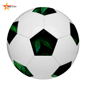 Venta al por mayor tamaño 2 Pvc pequeño balón de fútbol niños promocionales Mini regalo PVC niños fútbol - Product Image 1