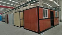Installation rapide de refuges temporaires préfabriqués pour les secours d'urgence et les interventions en cas de catastrophe ; abris pliables en conteneurs.
