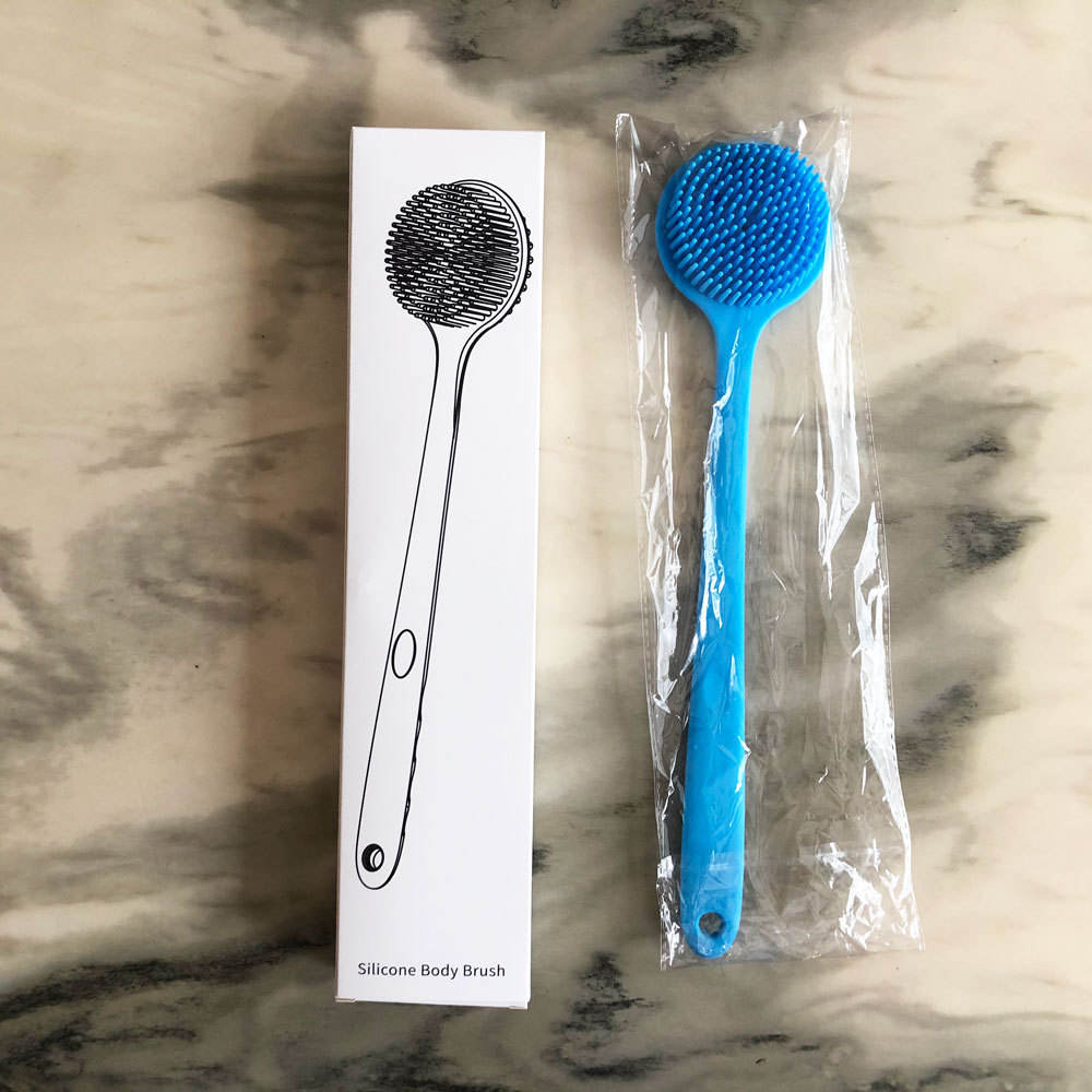 กล่องสีฟ้า