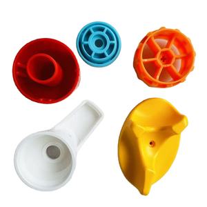 خدمة القولبة بالحقن المخصصة لقطع البولي يوريثان والمنتجات المطاطية والنماذج وغيرها من المنتجات البلاستيكية - Product Image 1