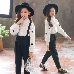 Ropa Infantil de Distribuidor Maxi White: Camisetas Escolares de Turquía y Leggings con Cinturón para Niñas de Guangzhou - Product Image 3