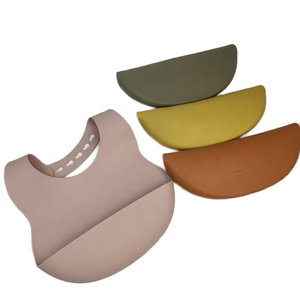 Baberos de Silicona para Bebés, Libres de BPA, Impermeables, con Recolector de Comida, Precio de Fábrica, Logotipo Personalizado - Product Image 1