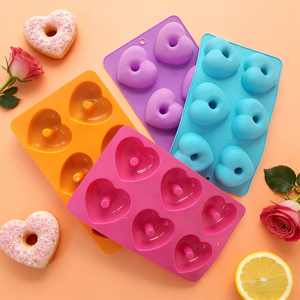Bắc Âu Hình Trái Tim Donut Khuôn Tái Sử Dụng Bền Vững Bóp Và Chơi Silicone Pastry <span class=keywords><strong>Cookie</strong></span> Bánh Nướng Công Cụ Thiết Lập Cho Bé Thực Phẩm - Product Image 6