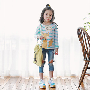 Hauts pour enfants de haute qualité, nouveaux hauts de créateur pour filles avec des images western et des imprimés animaliers - Product Image 3