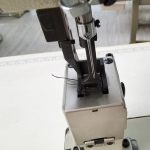 จักรเย็บผ้าอุตสาหกรรมแบบคอลัมน์ รุ่น RN-1631 แบบเย็บซิกแซก เข็มเดี่ยว ความเร็วสูง ควบคุมด้วยคอมพิวเตอร์ - Product Image 5